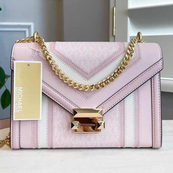 NEW Michael Kors Pink Shoulder Bag With Gold Hardware - Picture 12 of 12